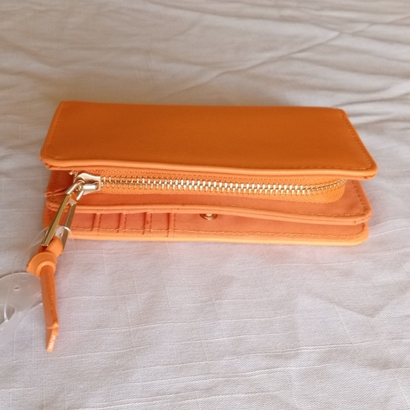 Wallet - Picture 3 of 3